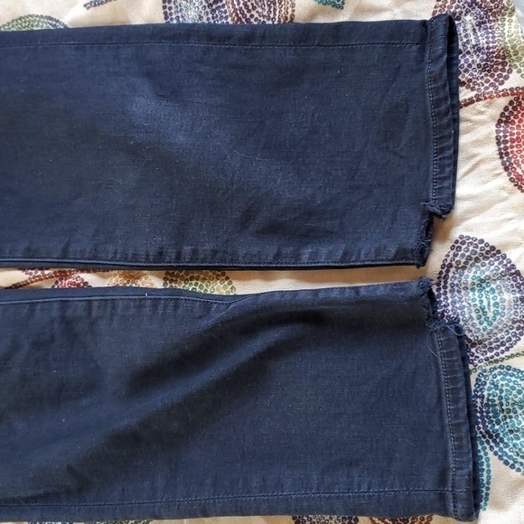 Ladies Citizens of Humanity jeans - Picture 6 of 6